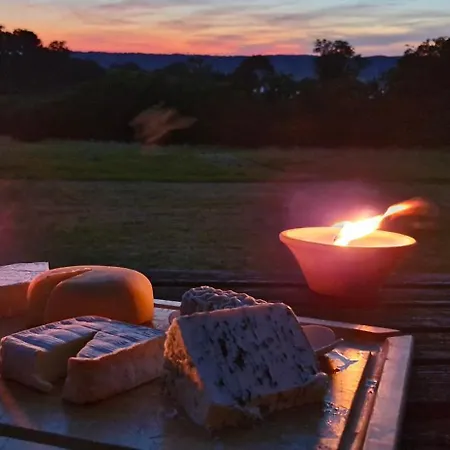 Les Grands Maitres D'hotes *