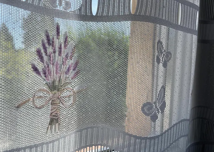 Les Grands Maitres D'hotes *