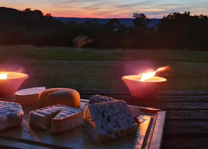 Les Grands Maitres D'hotes *