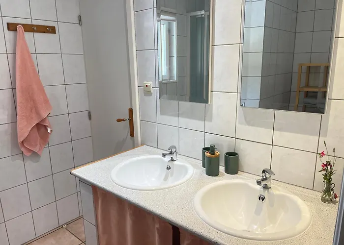 Les Grands Maitres D'hotes Bed & Breakfast *